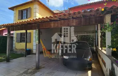 Casa duplex com 3 quartos, suíte, quintal amplo e edícula – oportunidade em bairro residencial