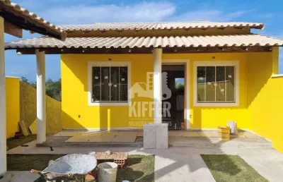 Casa com 2 dormitórios à venda, 90 m² por r$ 360.000,01 - itapeba - maricá/rj