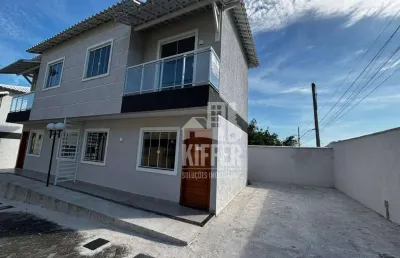 Duplex com 2 quartos em condomínio – próximo à rodovia e comércio em inoã