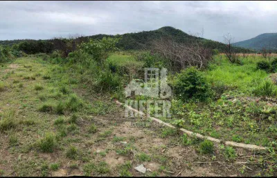Terreno à venda na Rua Ermílio Ferreira da Silva, 7, Bananal (Ponta Negra), Maricá