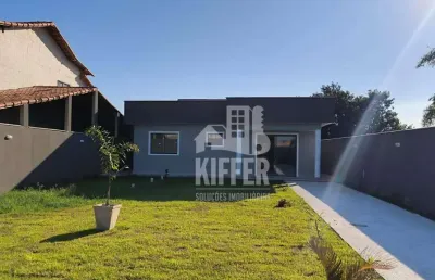 Casa com 3 quartos (1 suíte), jacuzzi e acabamento em porcelanato – terreno de 480 m²