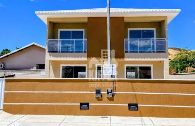 Casa com 2 suítes à venda, 76 m² por r$ 330.000 - itapeba, loteamento raphaville - maricá/rj