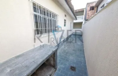 Casa térrea próxima ao centro , poá/sp; 2 quartos; 2 vagas