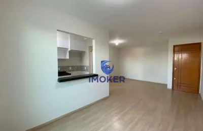 Apartamento com 2 dormitórios; sala com 2 ambientes; 2 vagas de garagem cobertas; no condomínio vista verde no bairro casa branca em suzano/sp.