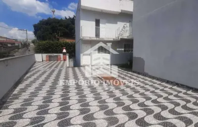 Vende-se um sobrado em condominio fechado no de c$ de 220,000,00