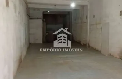 Aluga-se salão comercial com boa localização e rua com grande movimentação