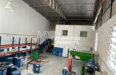 Imóvel para aluguel possui 263 metros quadrados em jardim rosana - ferraz de vasconcelos - sp