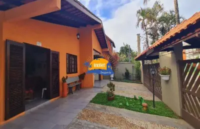 Casa térrea em condomínio a venda- 4 suítes- bertioga-sp