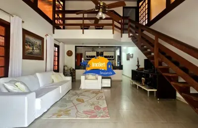 Casa à venda em condomínio exclusivo em bertioga-sp, próximo a praia, 3 quartos, sendo 1 suíte, sala 2 ambientes, 2 vagas, 187m².