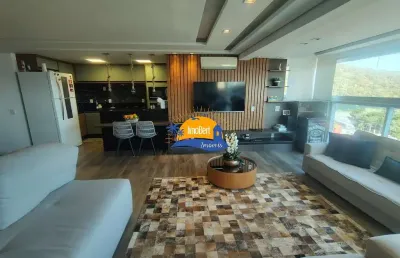 Linda cobertura com vista deslumbrante e muito luxo!