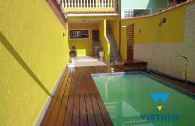 Casa duplex de vila, pechincha, 2 quartos, quintal e piscina, 176 m²