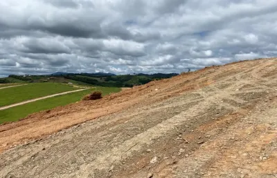 Terreno à venda na Rua São Vicente, 8588, Recreio São Vicente, Atibaia