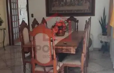 Casa com 5 quartos à venda na vila são lúcio, botucatu , 200 m2 por r$ 800.000