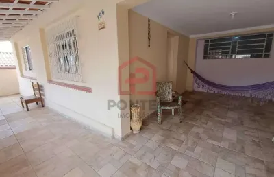 Casa com 2 quartos à venda na vila maria, botucatu  por r$ 320.000