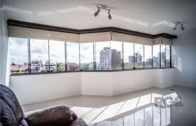 Excelente cobertura de 255m² com 3 dormitórios e 2 vagas.