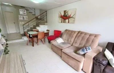 Casa em condomínio 110m² - 3 dormitórios sendo 1 suíte e 1 vaga de garagem no bairro teresópolis