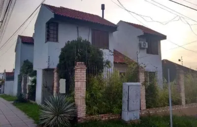 Casa para venda - 255.68m², 4 dormitórios, sendo 1 suites, 2 vagas - tristeza