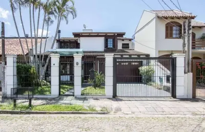 Casa para venda - 238.68m², 4 dormitórios, sendo 1 suites, 4 vagas - ipanema