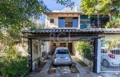 Casa para venda - 214.21m², 3 dormitórios, sendo 3 suites, 2 vagas - ipanema