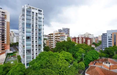 Apartamento de 2 quartos, suíte e 2 vagas de garagem no bairro menino deus