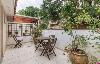 Casa condominio para venda - 220.25m², 3 dormitórios, sendo 3 suites, 2 vagas - pedra redonda