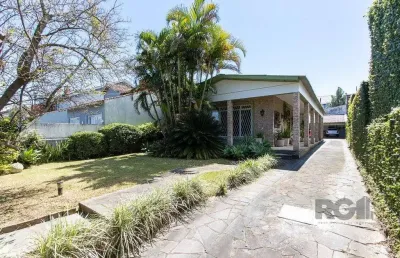 Casa com 3 quartos à venda na Rua Morano Calabro, --, Jardim Isabel, Porto Alegre