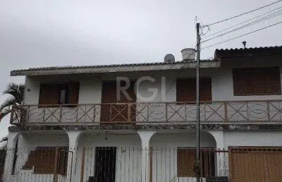 Casa 3 dormitórios, sendo 1 suites, 2 vagas - medianeira, porto alegre/rs