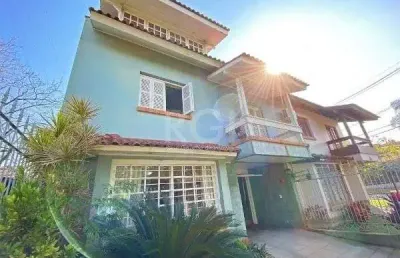 Casa para venda - 154m², 3 dormitórios, sendo 1 suites, 4 vagas - ipanema