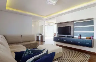 Casa para venda - 400m², 4 dormitórios, sendo 2 suites, 4 vagas - guarujá, porto alegre