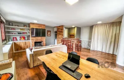 Excelente cobertura de 2 dormitórios e 2 vagas cobertas e escrituradas no bairro teresópolis.