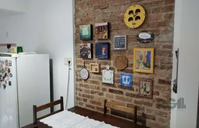 Apartamento com 2 quartos à venda na Avenida Cristóvão Colombo, --, Floresta, Porto Alegre