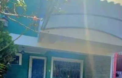 Casa em porto alegre, no bairro hípica, com 3 dormitório(s), e 3 banheiros, à venda.