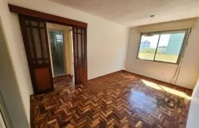 Apartamento no passo d&#39;areia de 2 dormitórios e vaga desocupado