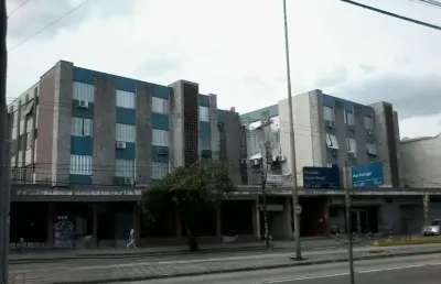 Apartamento com 3 quartos à venda na Avenida Assis Brasil, --, Santa Maria Goretti, Porto Alegre