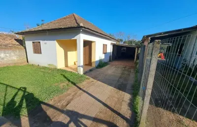 Casa à venda 2 dormitórios 3 vagas no bairro lami porto alegre rs