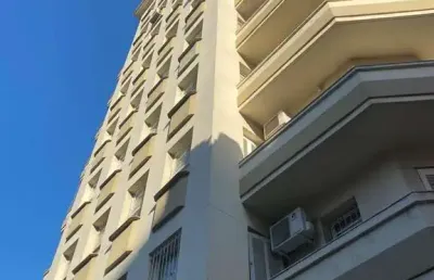 Apartamento com 3 quartos à venda na Avenida Independência, --, Independência, Porto Alegre