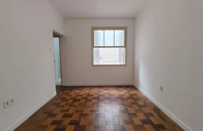Apartamento com 2 quartos à venda na Avenida Mariland, --, São João, Porto Alegre