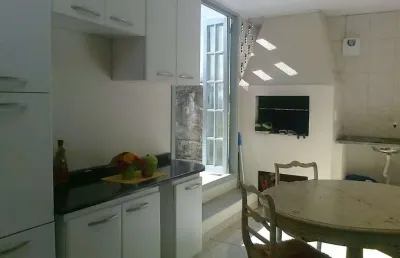 Casa 75m² 3 dorm. 1 varanda, 1 vaga jardim sabará - porto alegre