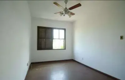 Apartamento no jardim botânico de 3 dormitórios e dependência