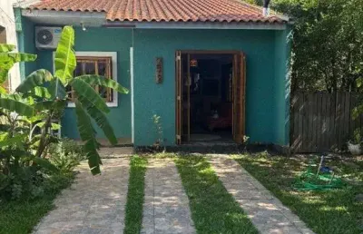 Casa com 3 quartos à venda na Rua Eliza Tevah, --, Hípica, Porto Alegre