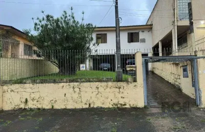 Casa com 3 quartos à venda na Rua Natércia Cunha Veloso, --, Morro Santana, Porto Alegre