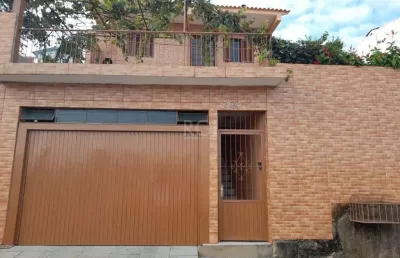 Casa com 3 quartos à venda na Avenida Renascença, --, Cascata, Porto Alegre