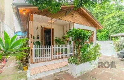 Casa para venda - 251m², 5 dormitórios, 3 vagas - nonoai