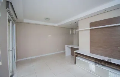 Apartamento com 3 dormitórios, 1 vaga escriturada e pátio privativo no bairro humaitá