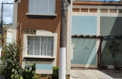Casa em condomínio de 4 quartos vaga e infra estrutura