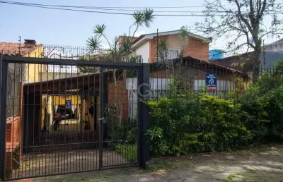 Casa com 3 quartos à venda na Rua Márcio Dias, --, Nonoai, Porto Alegre