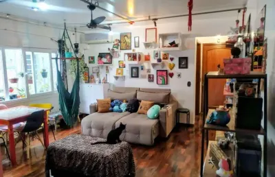 Apartamento de 3 dormitórios, sendo 1 suíte no bairro cidade baixa