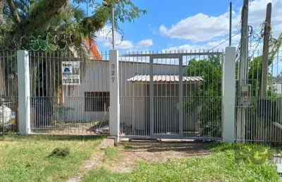 Casa mista com 2 vagas na cavalhada porto alegre /rs