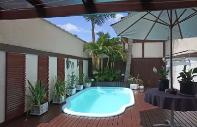 Casa com 4 quartos à venda na Rua Eliza Tevah, --, Hípica, Porto Alegre