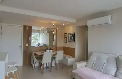 Apartamento mobiliado com 2 quartos e vista panorâmica em porto alegre